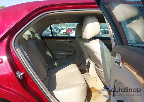 2014 Chrysler 300C z USA, uszkodzony, nr VIN 2C3CCAETXEH171360